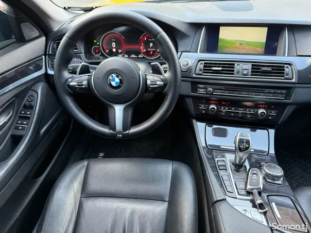 BMW 5 series 2015 · 3.0 AT