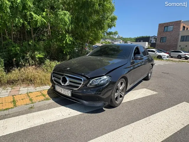 Mercedes-Benz E class 2017 · 2.0 AT