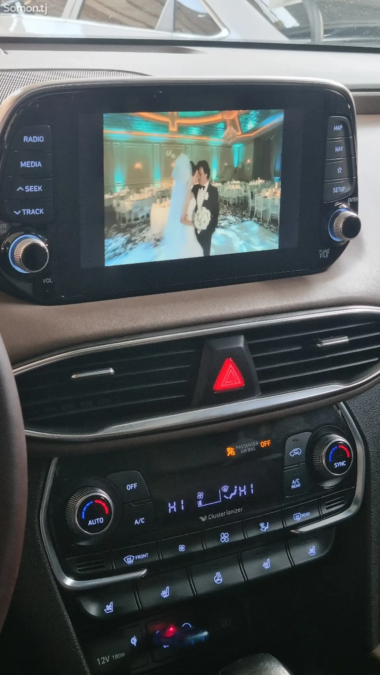 Hyundai Santa Fe 2018 · 2.2 AT