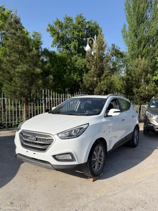 Hyundai ix35 2015 · AT