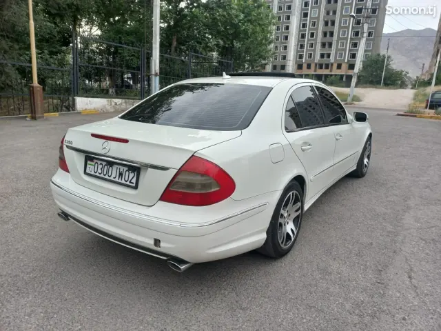 Mercedes-Benz E class 2008 · 3.5 AT