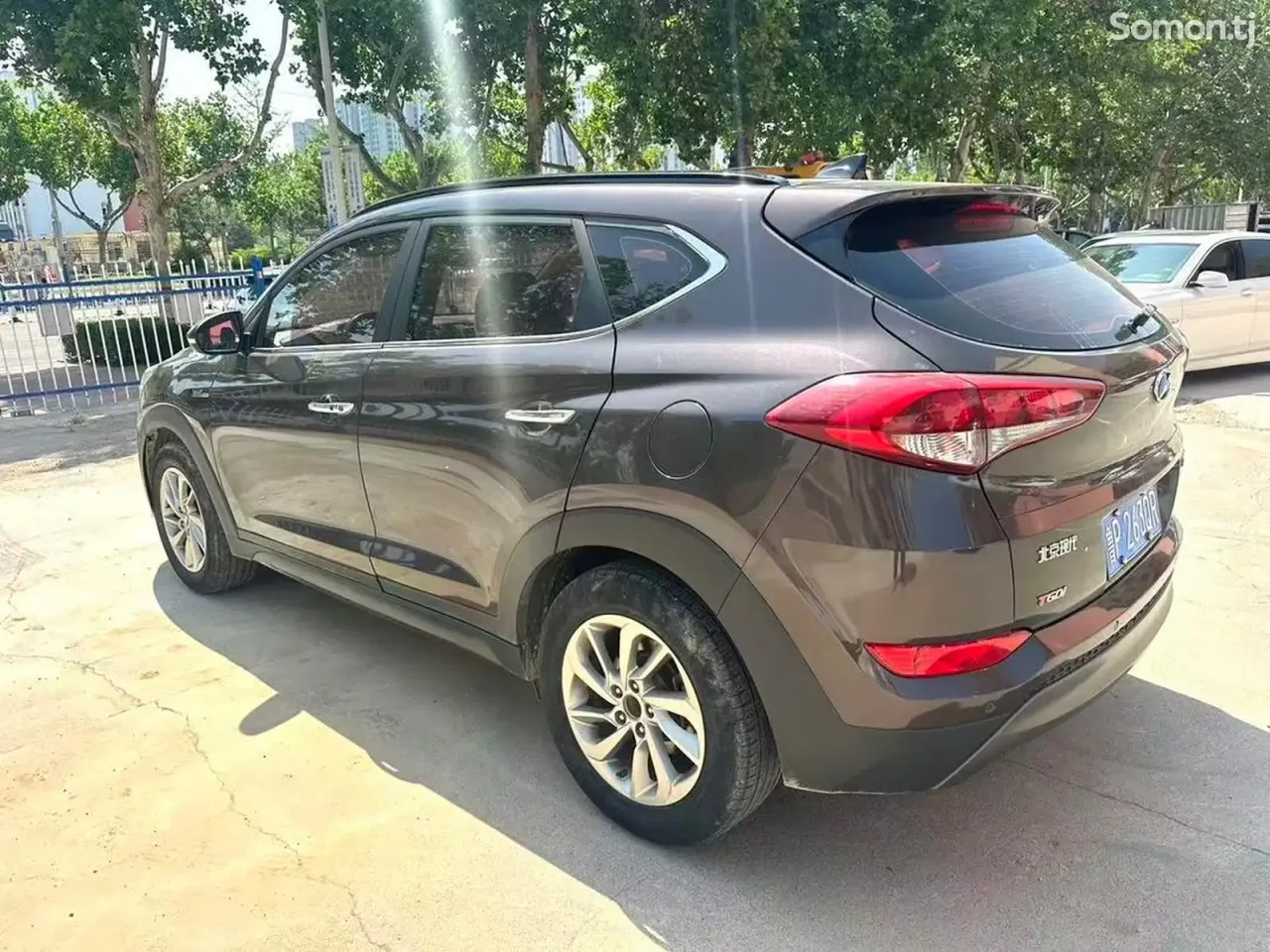 Hyundai Tucson 2017 · 1.6 AT