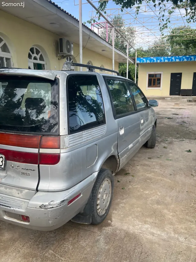 Hyundai Santamo 1996 · 1.6 MT