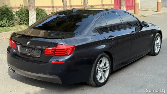 BMW 5 series 2016 · 2.0 AT