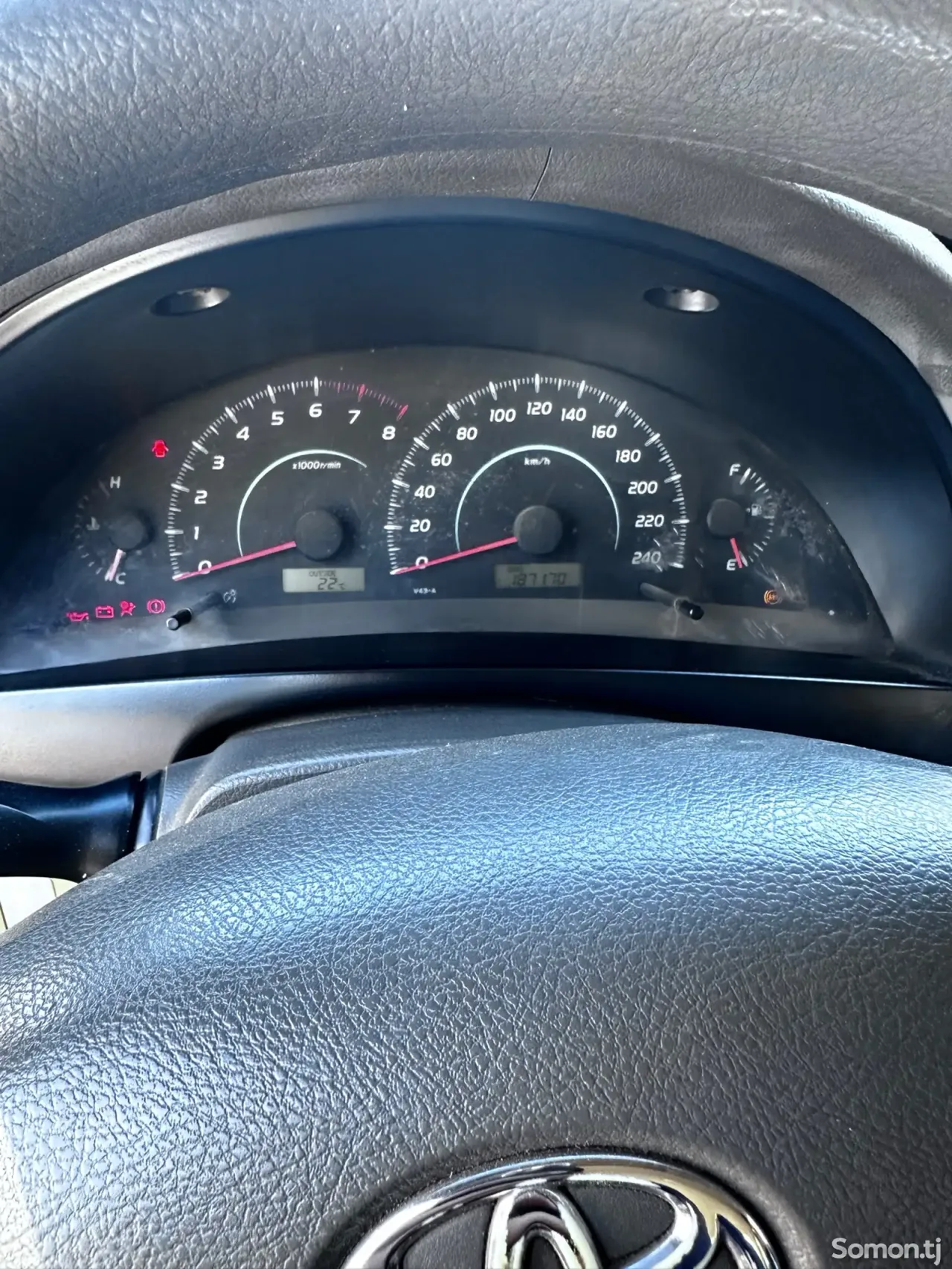 Toyota Camry 2008 · MT