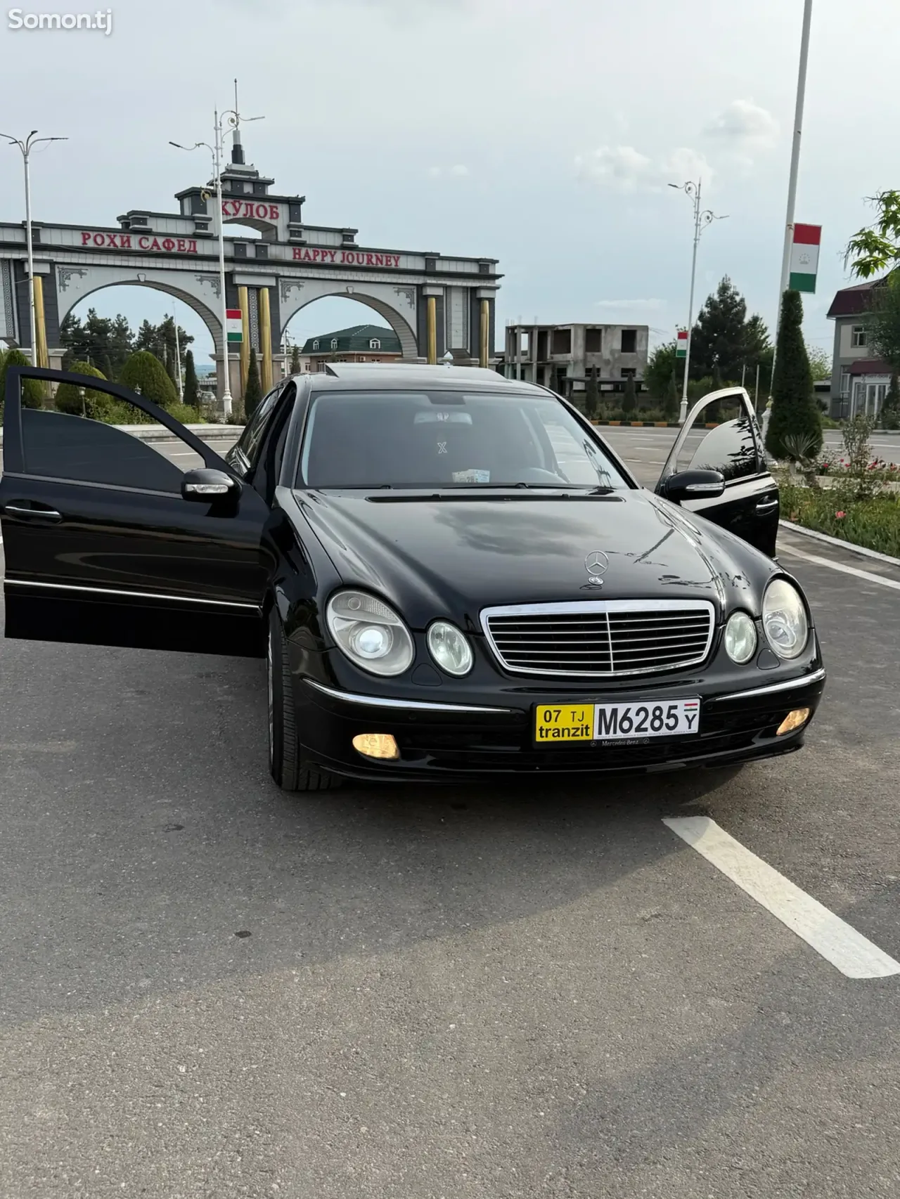 Mercedes-Benz E class 2004 · 2.8 AT