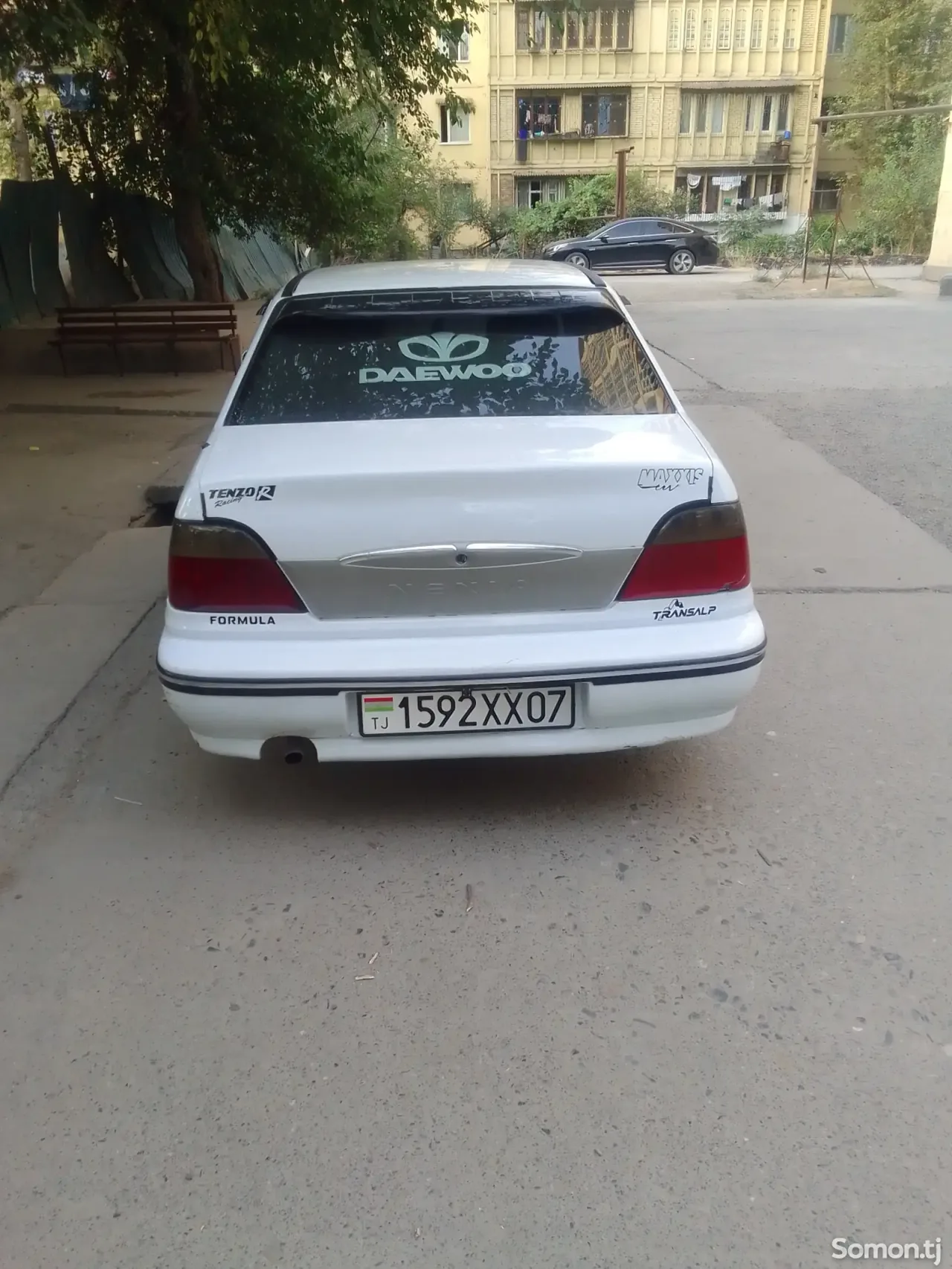 Daewoo Nexia 1996 · 1.6 MT