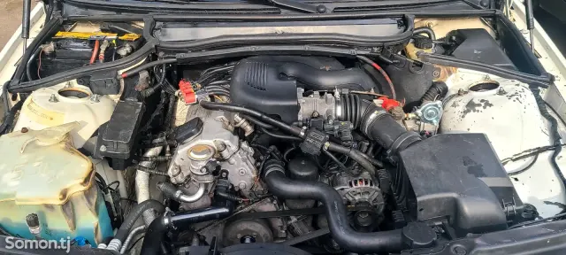 BMW 3 series 2000 · 1.8 MT