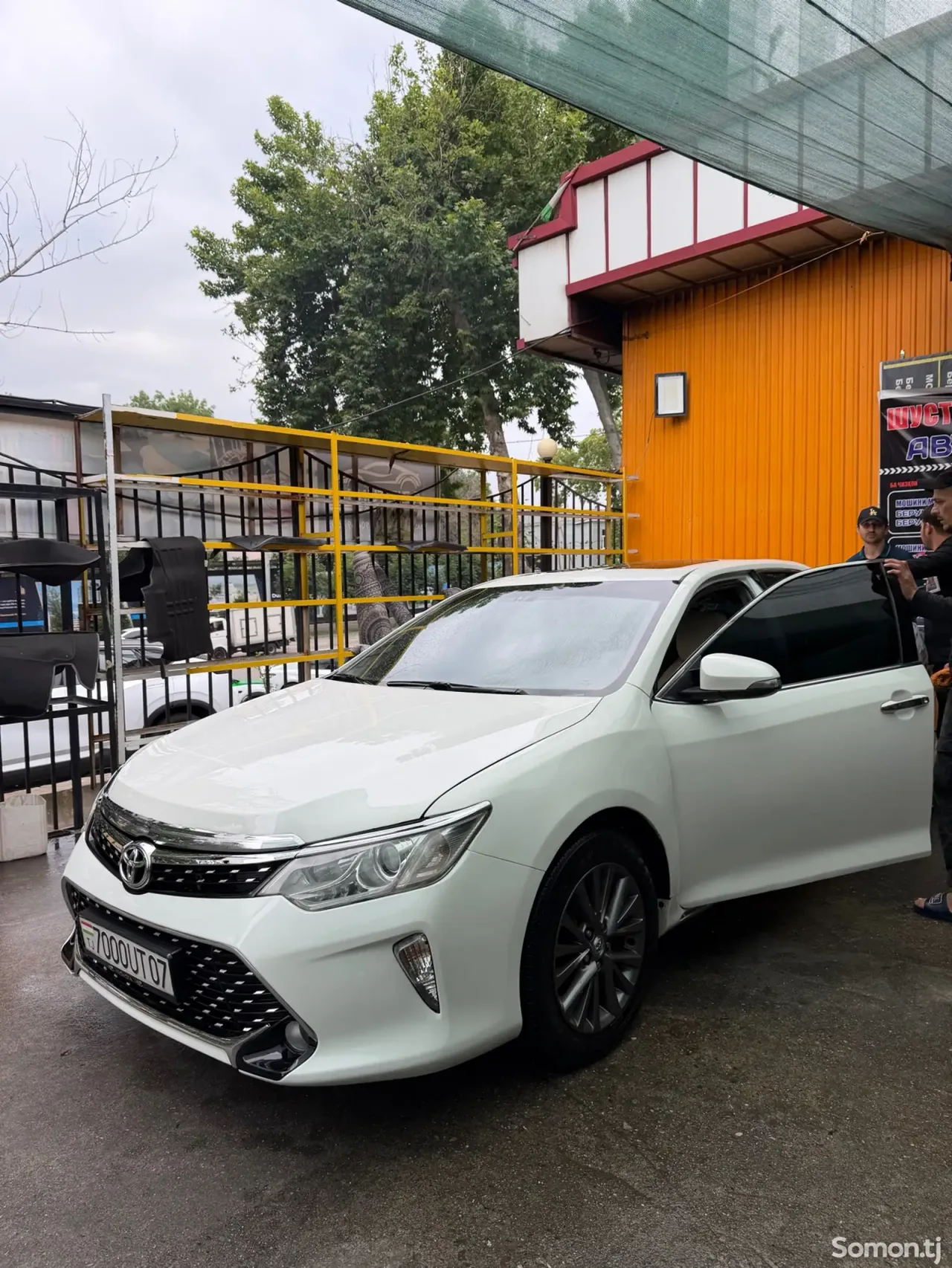 Toyota Camry 2013 · 3.5 AT