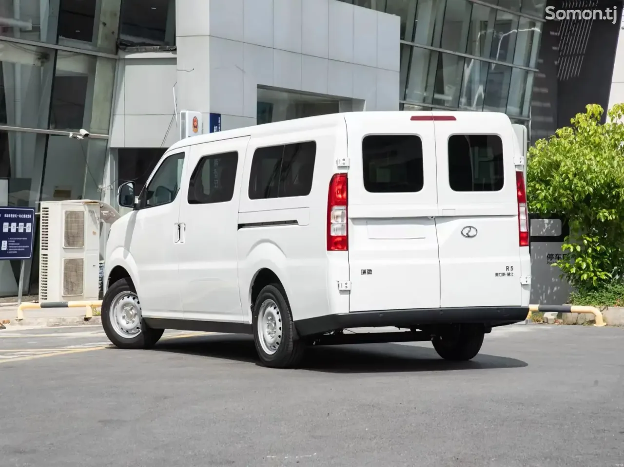 Dongfeng Forthing 2026 · AT
