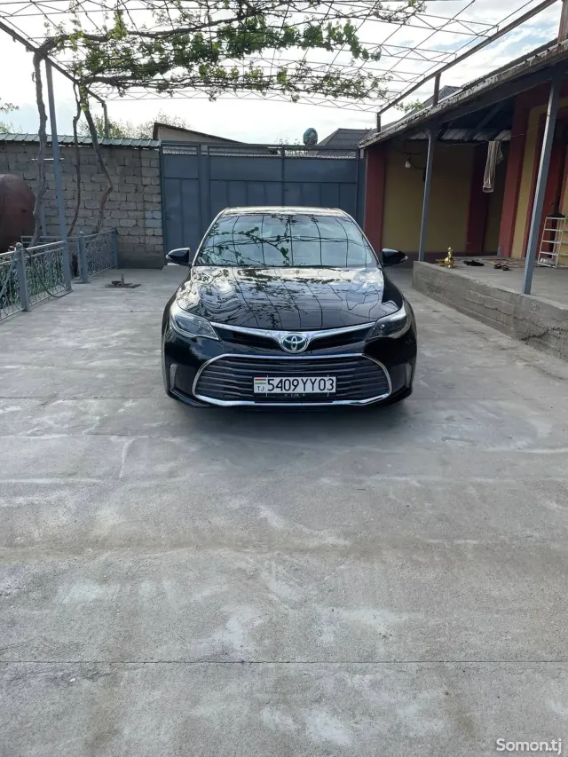 Toyota Avalon 2013 · 2.5 AT