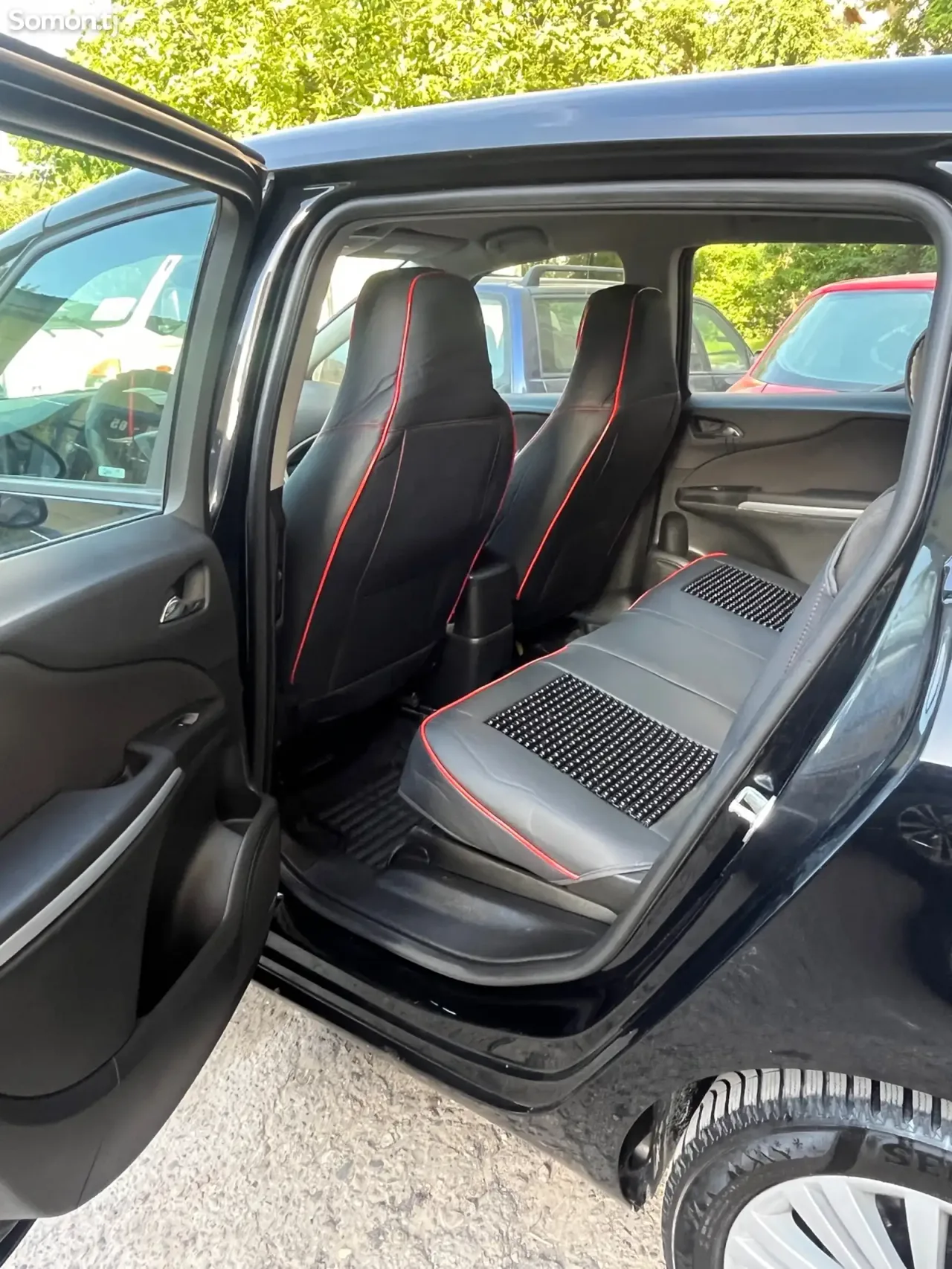 Opel Zafira 2017 · 1.4 MT