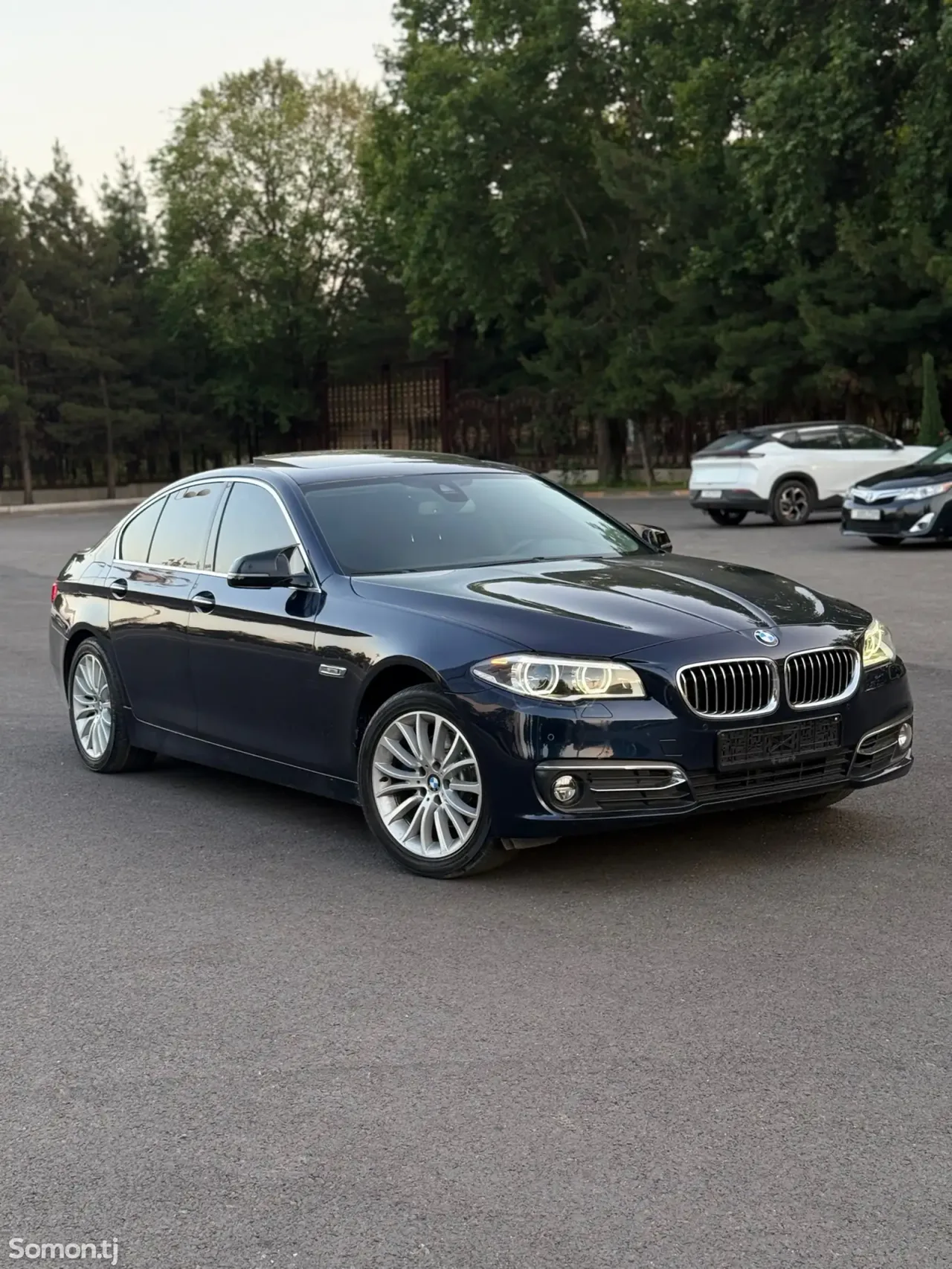BMW 5 series 2014 · 2.0 AT