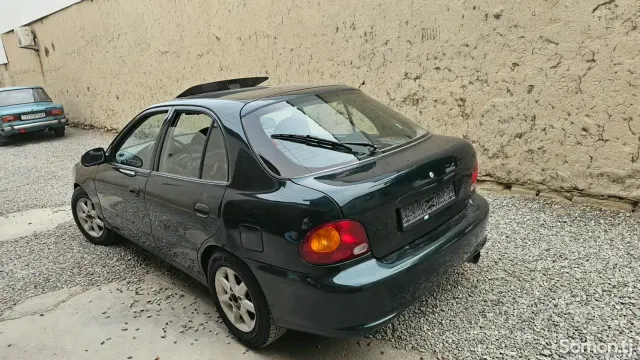 Hyundai Accent 1996 · 1.4 MT
