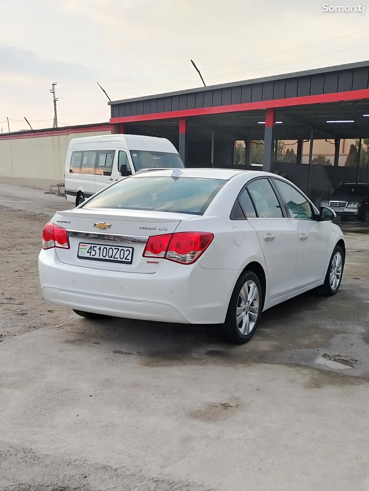 Chevrolet Cruze 2014 · 1.4 AT