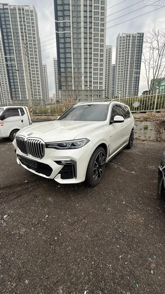 BMW X7 2019 · 3.0 AT