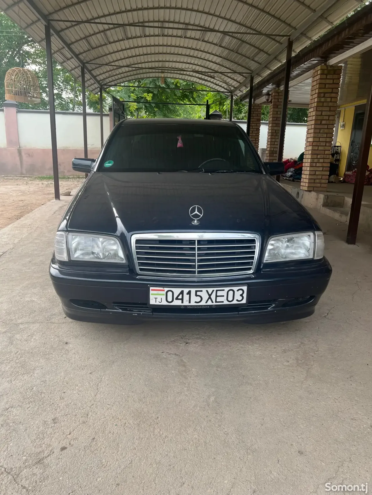 Mercedes-Benz W201 2000 · 1.8 MT