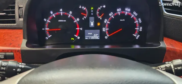 Toyota Vellfire 2014 · 2.4 AT