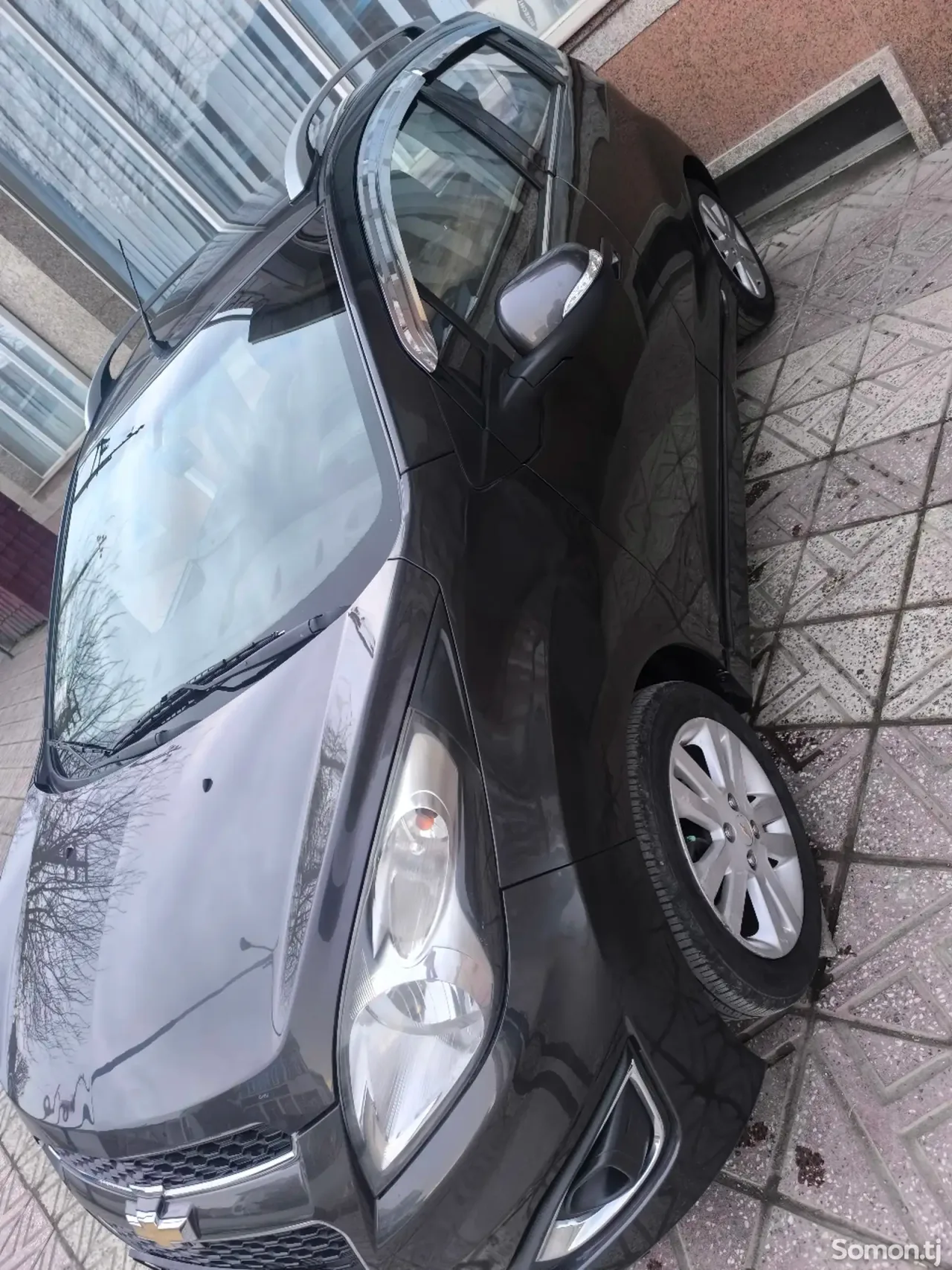 Chevrolet Spark 2014 · 1.1 AT