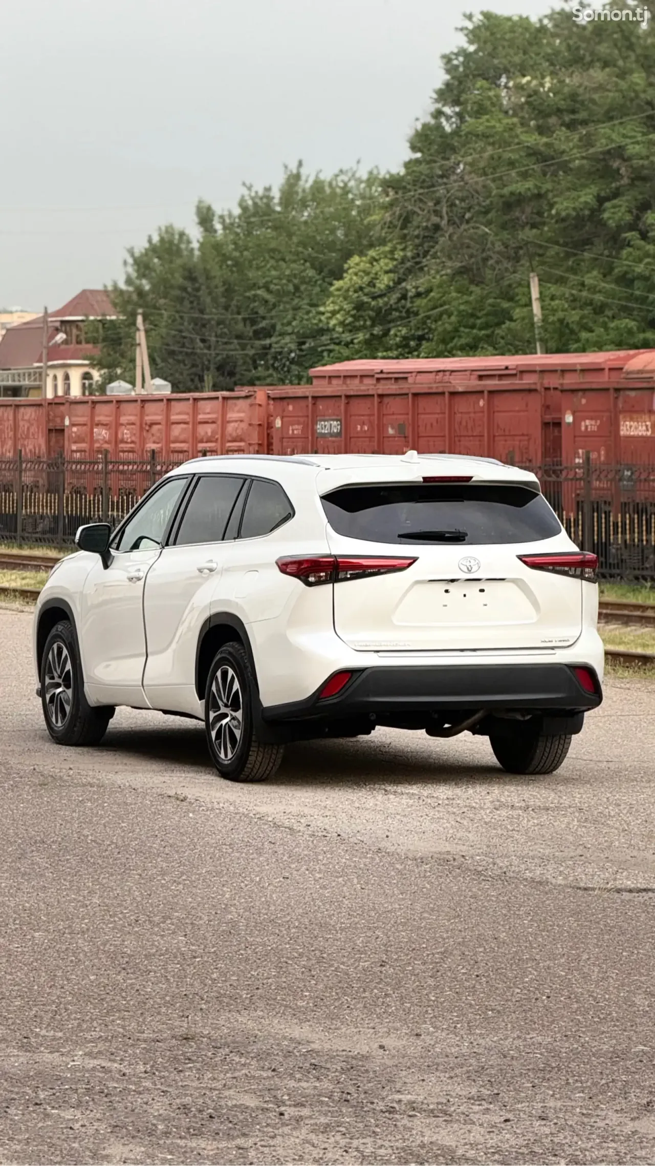 Toyota Highlander 2021 · 3.5 AT