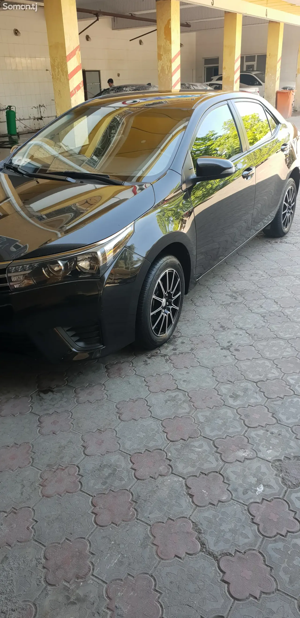 Toyota Corolla 2016 · 1.8 AT