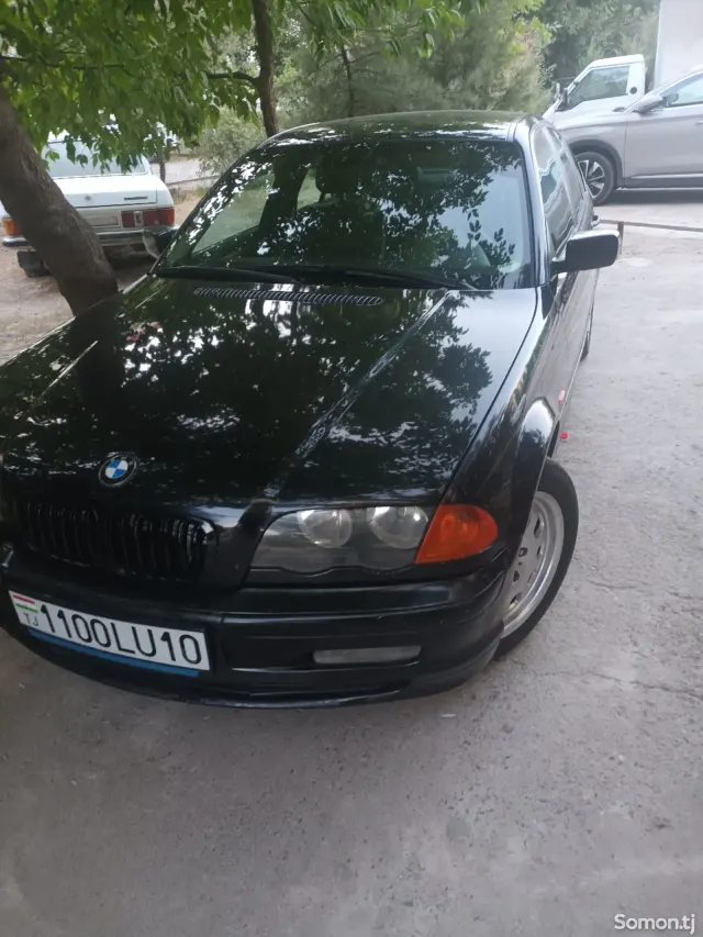 BMW 3 series 2000 · 1.8 MT