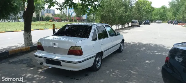 Daewoo Nexia 1994 · 1.6 MT