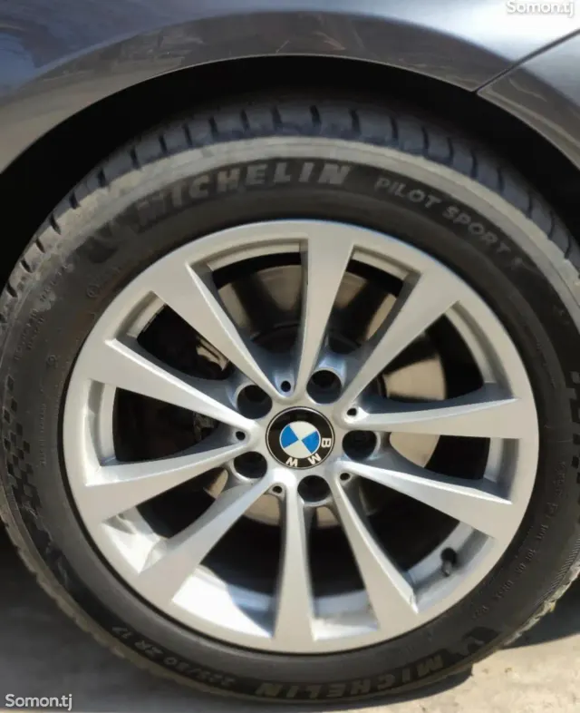 BMW 3 series 2014 · 2.0 AT