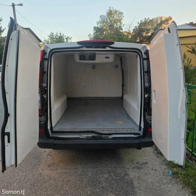Mercedes-Benz Viano 2014 · 2.2 MT