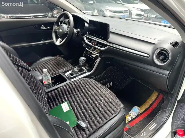 Kia K3 2020 · 1.5 AT
