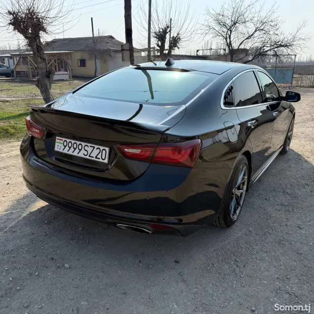 Chevrolet Malibu 2018 · 2.0 AT