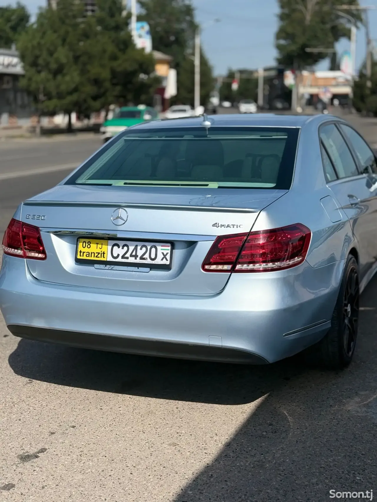 Mercedes-Benz E class 2015 · 3.5 AT