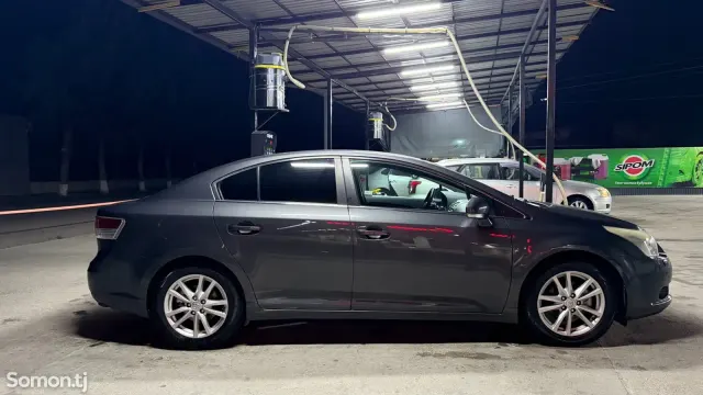 Toyota Avensis 2011 · 1.8 AT