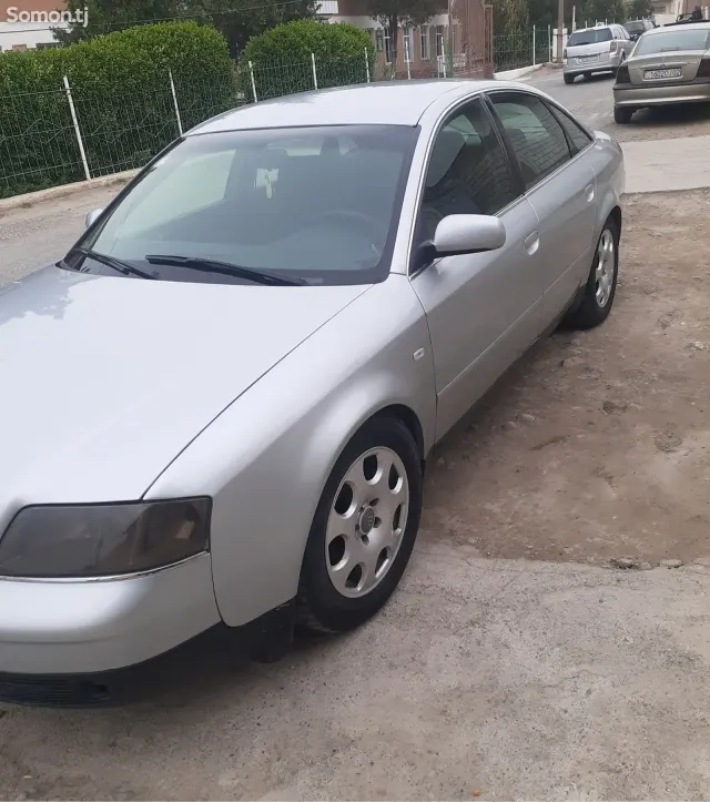 Audi A6 1998 · 2.2 MT