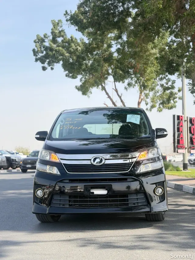 Toyota Vellfire 2014 · 2.4 AT