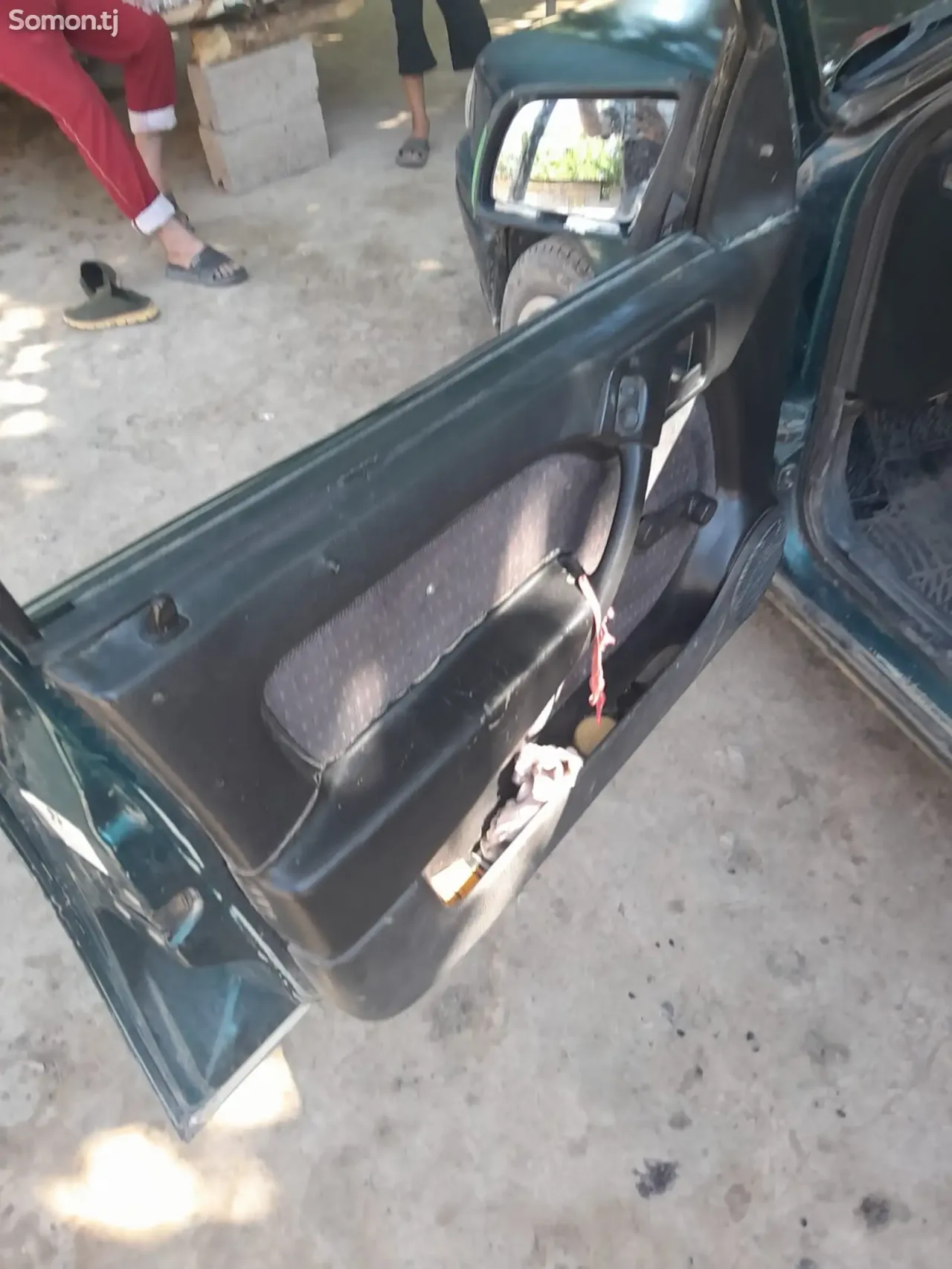 Opel Vectra A 1995 · 1.6 MT