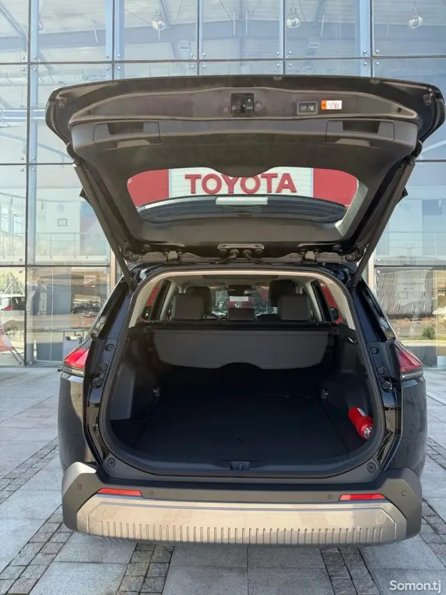 Toyota RAV 4 2026 · 2.5 AT