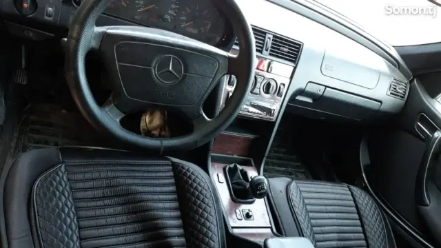 Mercedes-Benz C class 1998 · 2.0 MT