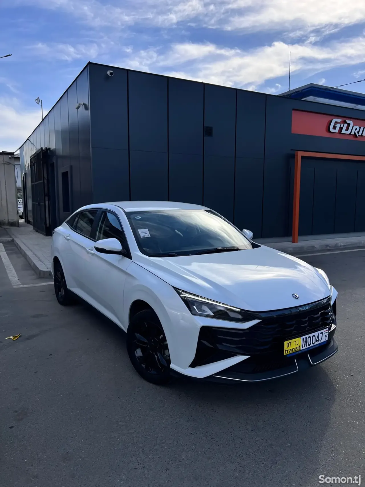 Dongfeng EN 007 2025 · 1.5 AT