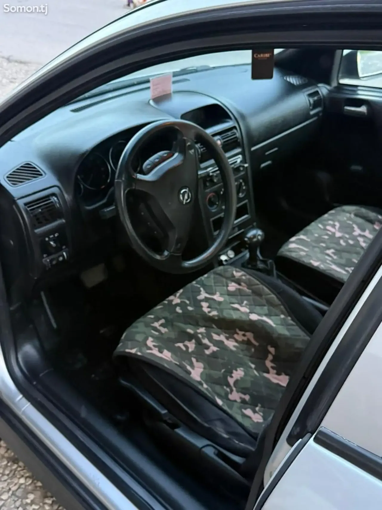 Opel Astra G 2000 · 1.6 AT