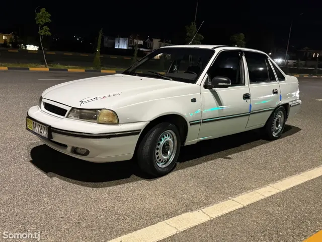 Daewoo Nexia 1997 · 1.6 MT