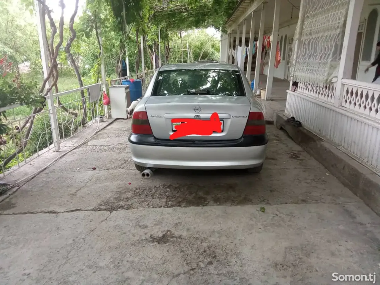 Opel Vectra B 1997 · 1.6 MT