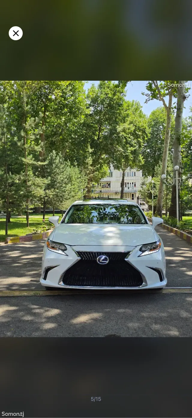 Lexus ES series 2014 · 3.0 AT