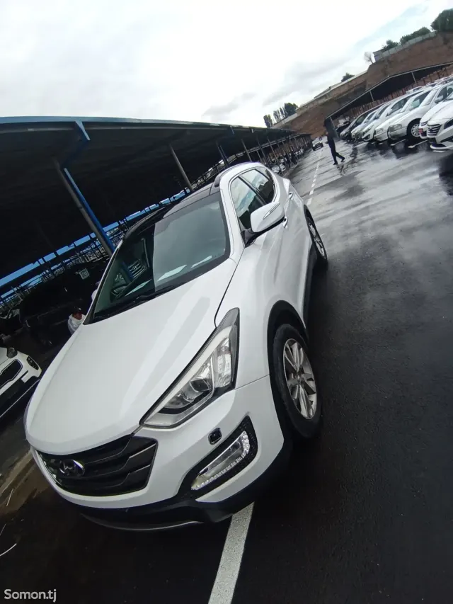 Hyundai Santa Fe 2014 · 2.4 AT