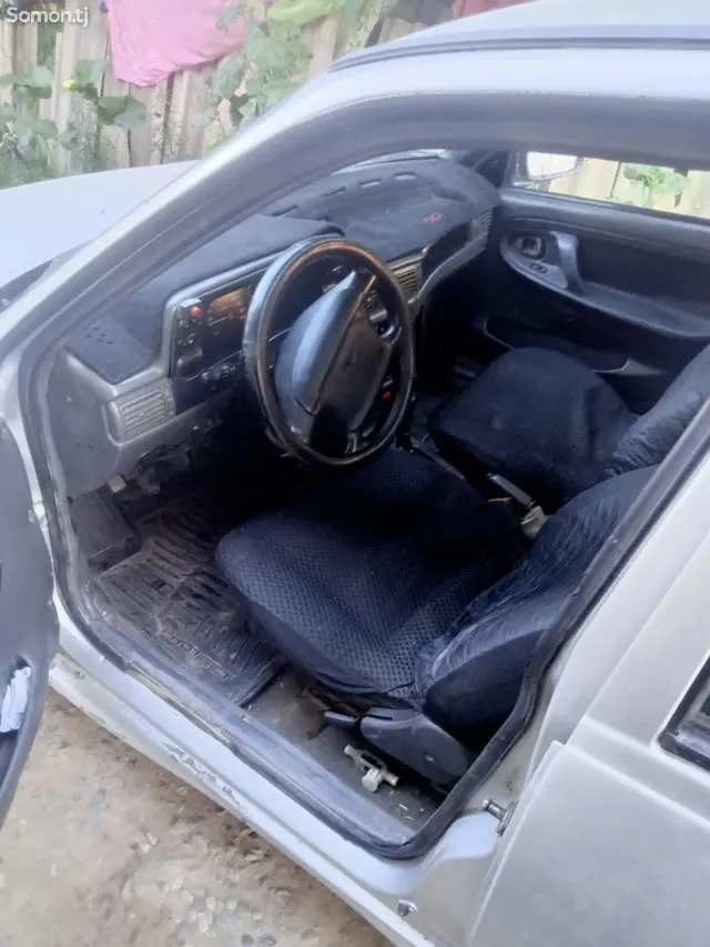 Daewoo Nexia 1995 · 0.6 MT