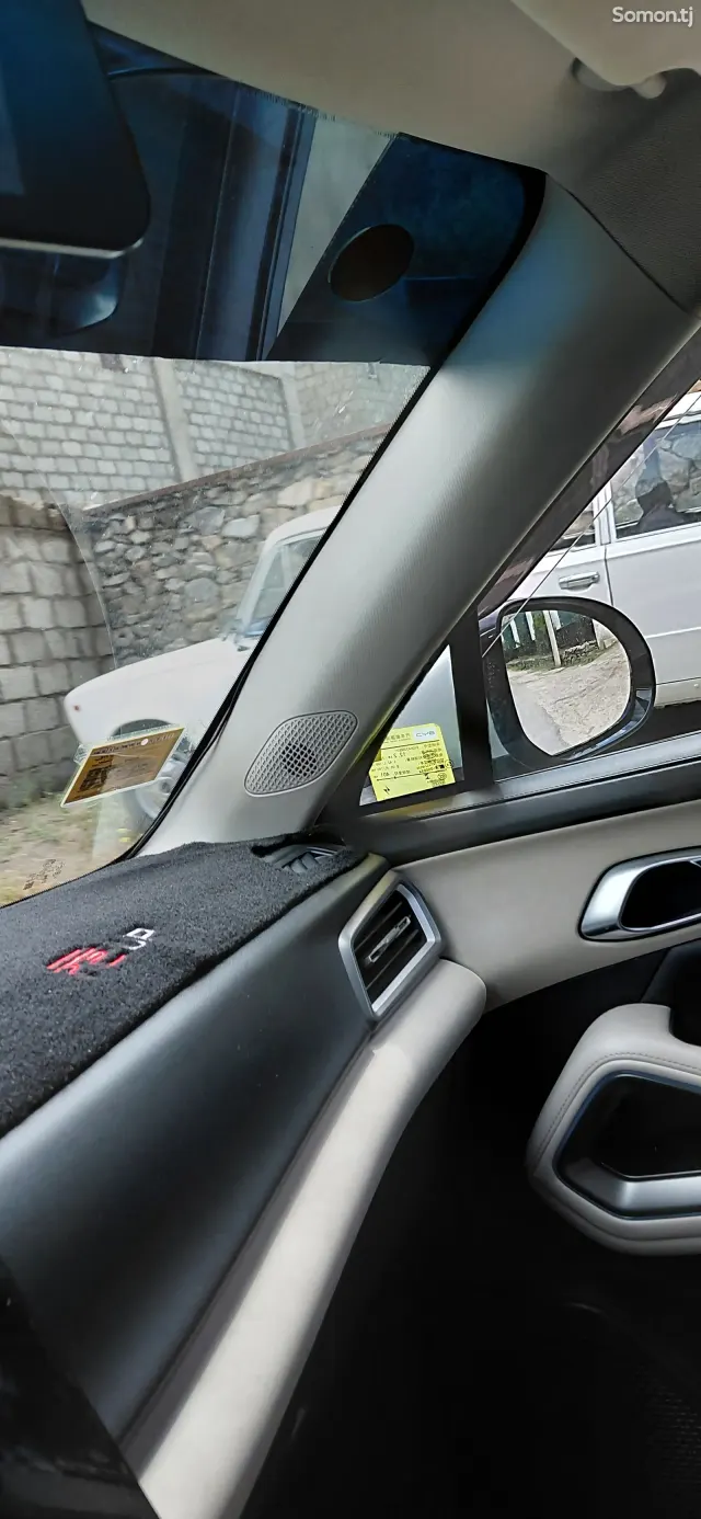 BYD Yuan 2025 · AT