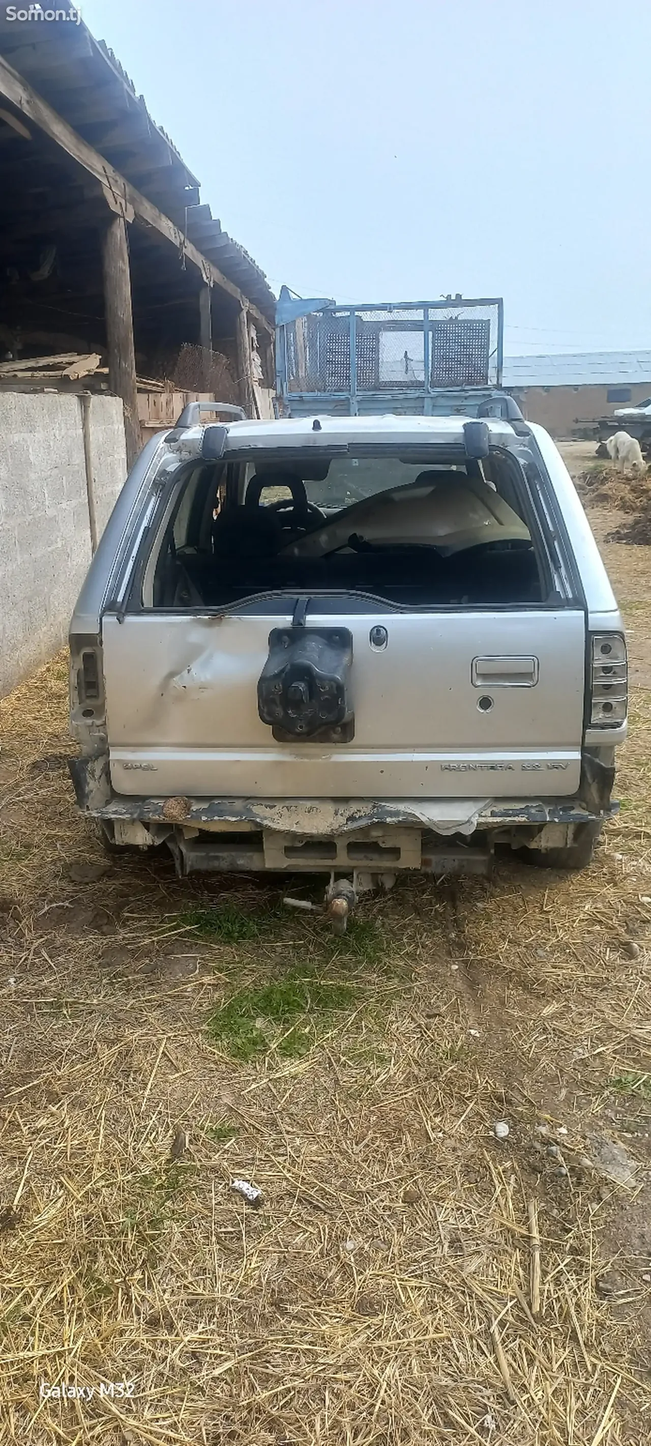 Opel Frontera 2002 · 2.2 MT