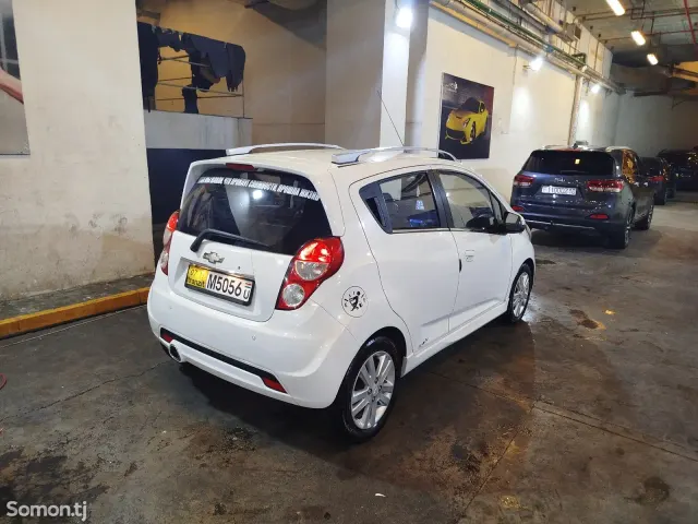 Chevrolet Spark 2014 · 1.3 AT