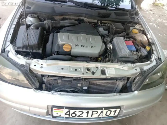 Opel Astra G 1999 · 1.8 AT