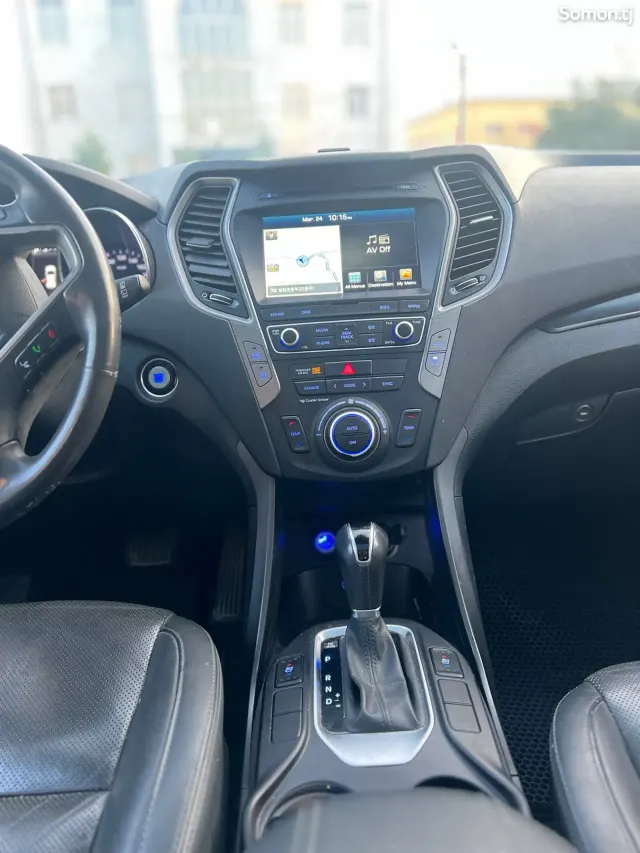 Hyundai Santa Fe 2015 · 2.0 AT
